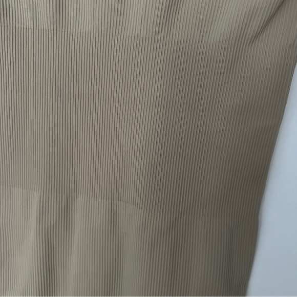 OQQ Women's Tan Collared Ribbed Mini Dress - Size L NWOT - Picture 7 of 7